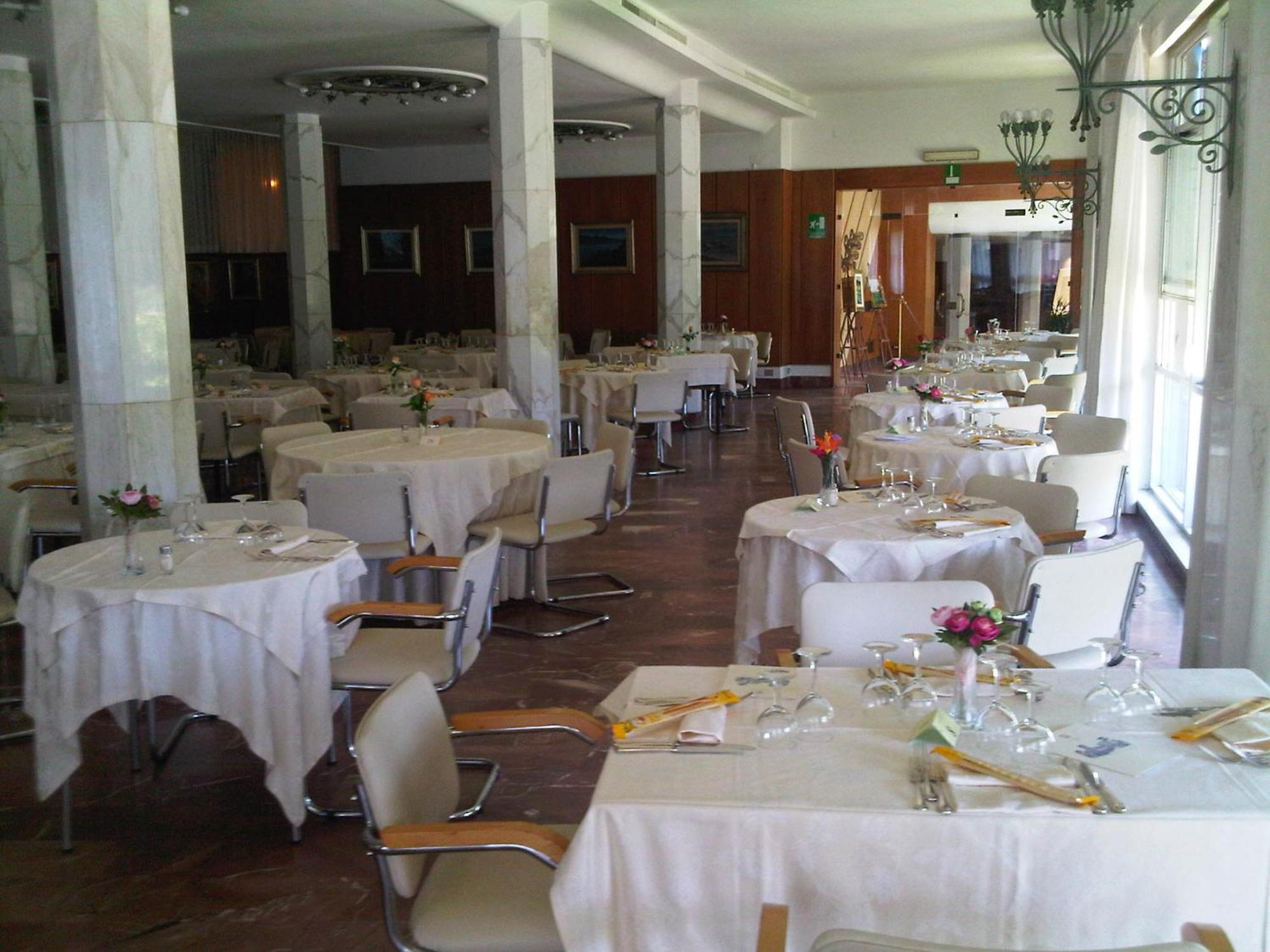 Grand Hotel Golf Tirrenia Εξωτερικό φωτογραφία