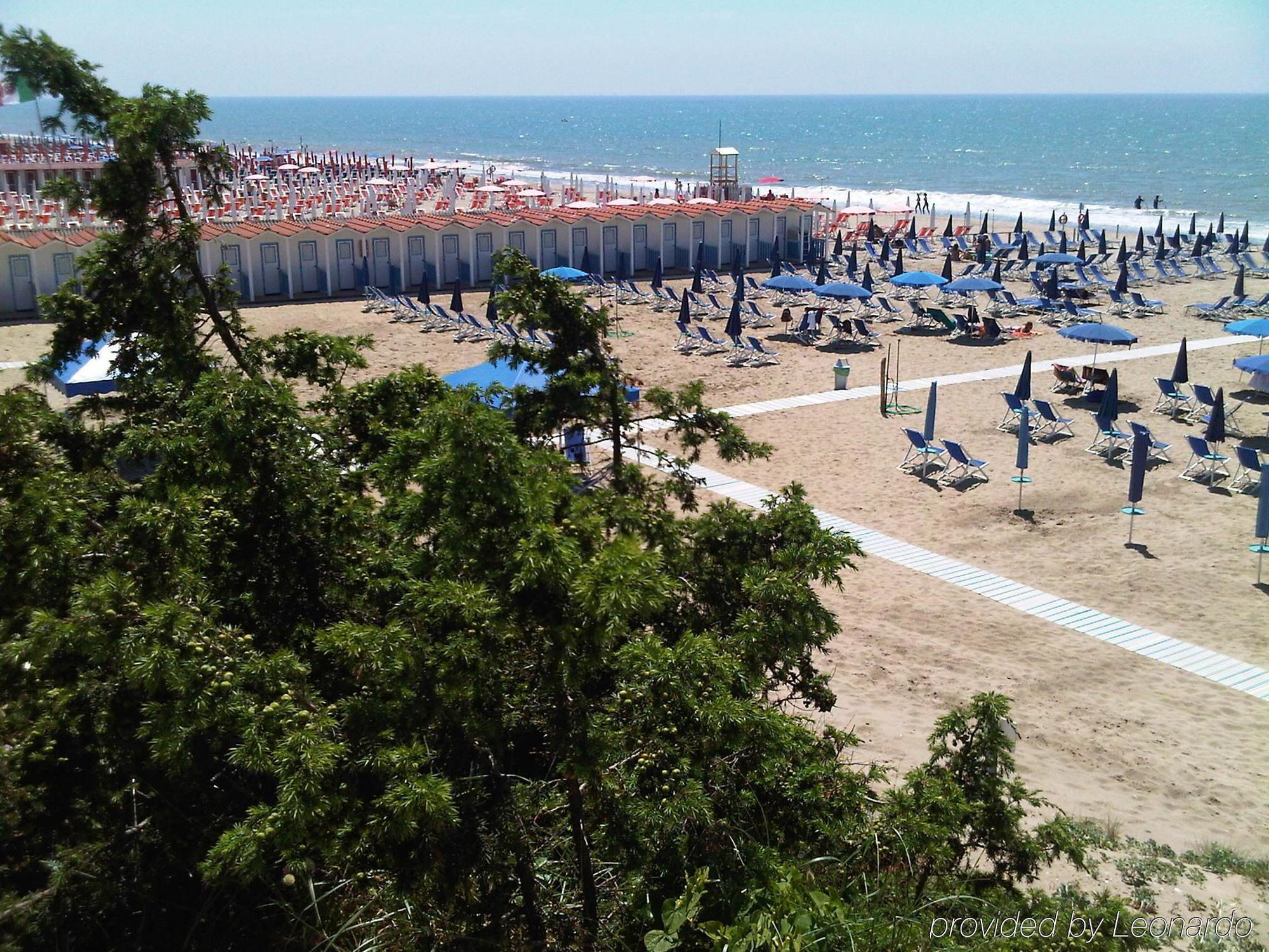 Grand Hotel Golf Tirrenia Ανέσεις φωτογραφία