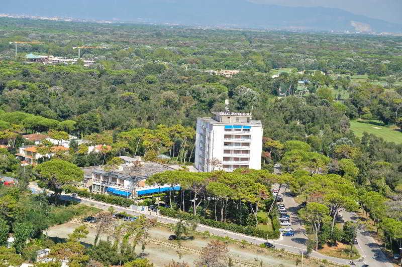 Grand Hotel Golf Tirrenia Εξωτερικό φωτογραφία