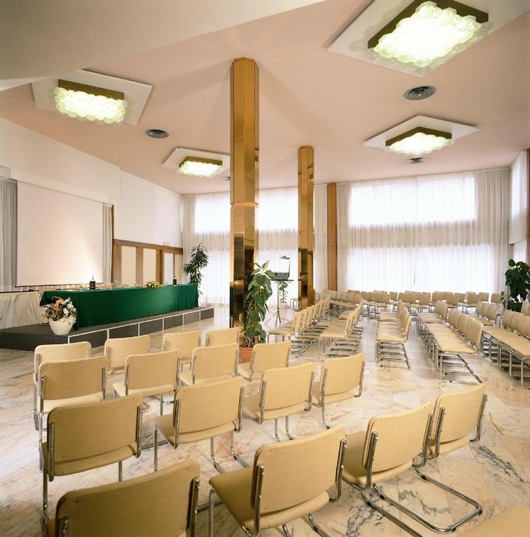 Grand Hotel Golf Tirrenia Εξωτερικό φωτογραφία