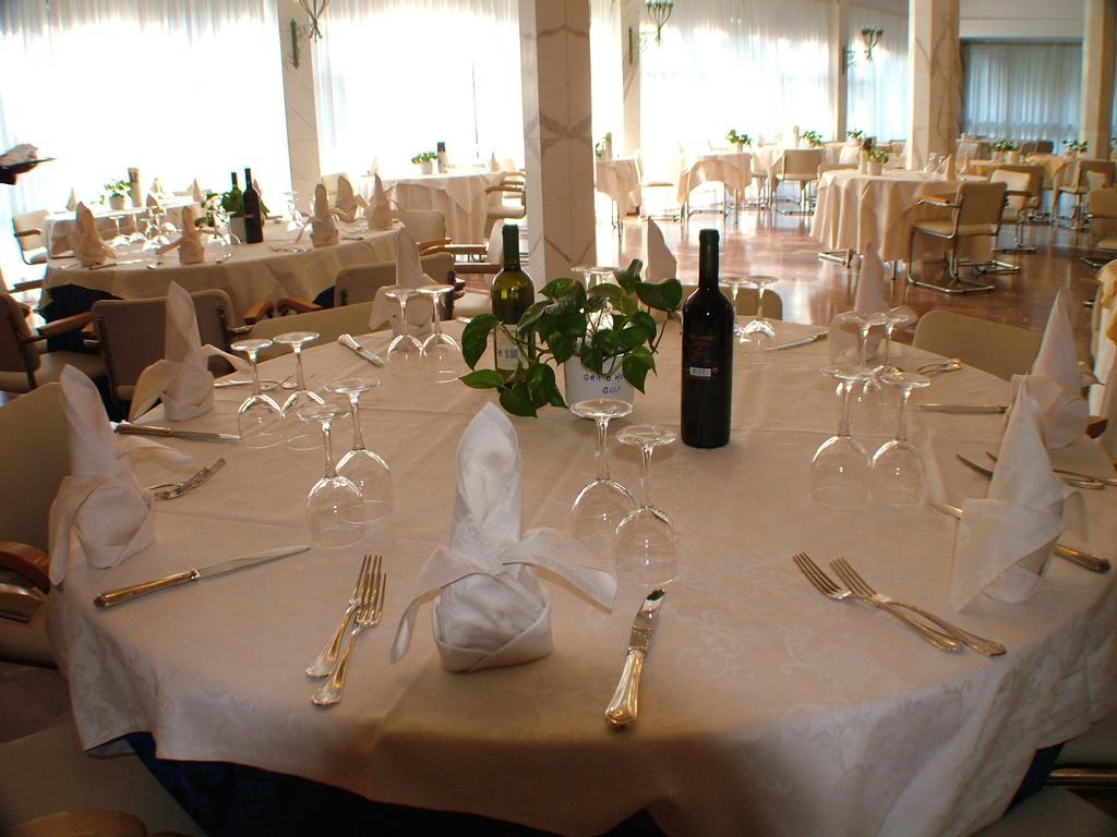 Grand Hotel Golf Tirrenia Εξωτερικό φωτογραφία