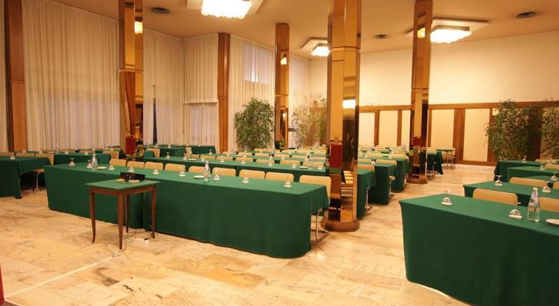 Grand Hotel Golf Tirrenia Εξωτερικό φωτογραφία
