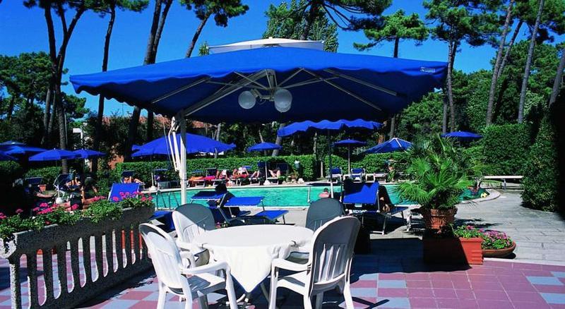 Grand Hotel Golf Tirrenia Εξωτερικό φωτογραφία