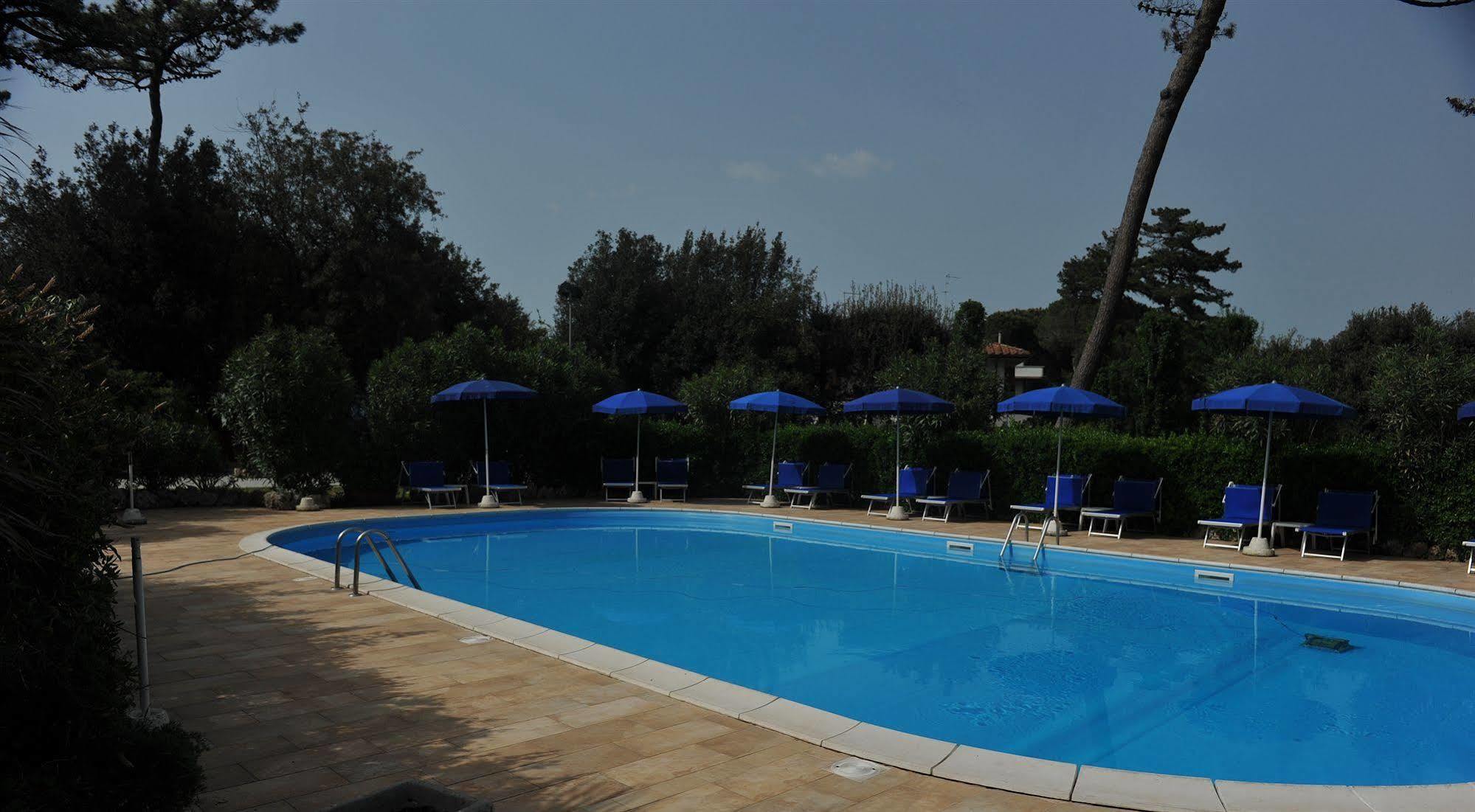 Grand Hotel Golf Tirrenia Εξωτερικό φωτογραφία