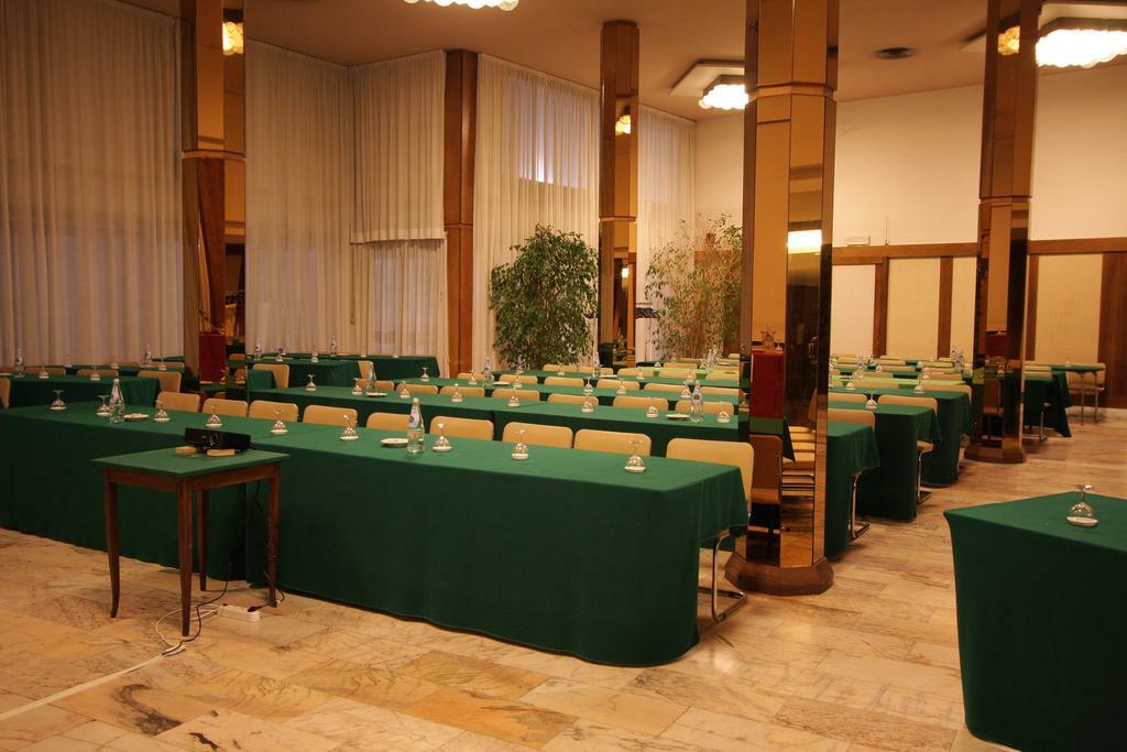 Grand Hotel Golf Tirrenia Εξωτερικό φωτογραφία